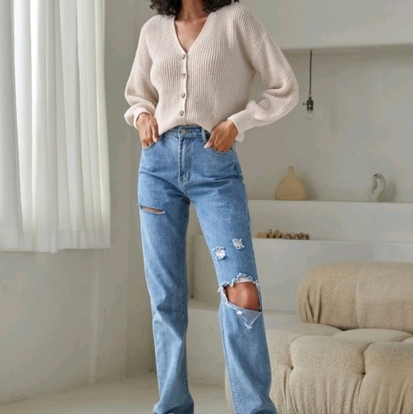 Drop Shoulder Button Front Cardigan - Picture 4 of 4